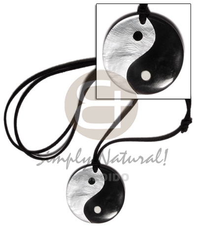 40mm round yin yang  blacktab & hammershell pendant  resin backing on adjustable leather thong - Adjustable Necklace