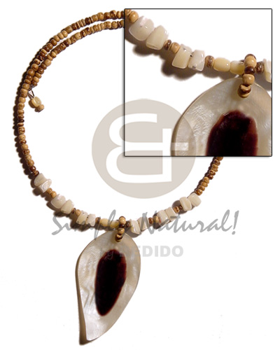 2-3mm tiger  coco Pokalet. choker wire  shells & 45mm hammershell teardrop  skin  pendant - Choker Necklace