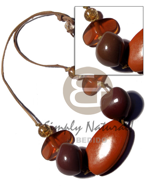 45mmx30mmx10mm orange nat. wood  brown kukui nuts & resin accent / 18mm - Choker Necklace