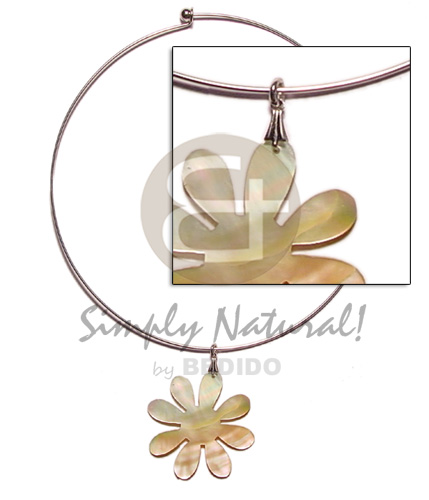 nickel-free silver hoop ring  8 petals MOP flower - Choker Necklace