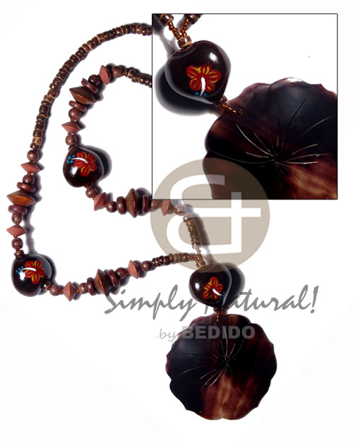 4-5mm nat. brown coco Pokalet  saucer nat. wood beads, brown kukui nut  design and 60mm blacktab scallop pendant / 26in. - Coco Necklace