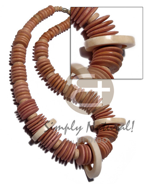 10mm/15mm/20mm peach coco Pokalet.  nat. white wood rings accent / 18 in. - Coco Necklace