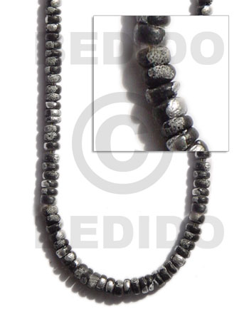 4-5mm coco Pokalet. black  splashing - Coco Splashing Beads