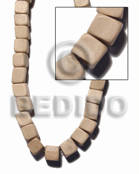 "nat. white wood" slide cube 12mmx12mm / 33 pcs. per 16 in. str. - Dice & Sided Wood Beads