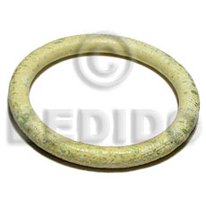 h=10mm thickness=10mm inner diameter=65mm nat. wood bangle in marbled texture brush paint pastel yellow  olive green and white splashing - Hand Painted Bangles