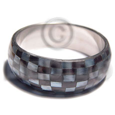 lilac kabibe shell  / blacktab shell combination blocking in 1in. metal casing / inner diameter 65mm - Inlaid Metal Bangles