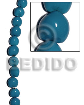 kukui seed / soft blue / 16 pcs. per strand - Kukui Lumbang Nuts Beads