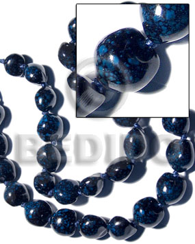 16 pcs. of kukui nuts in high polished paint gloss marbleized color blue/violet marbleized accent - Kukui Lumbang Nuts Beads