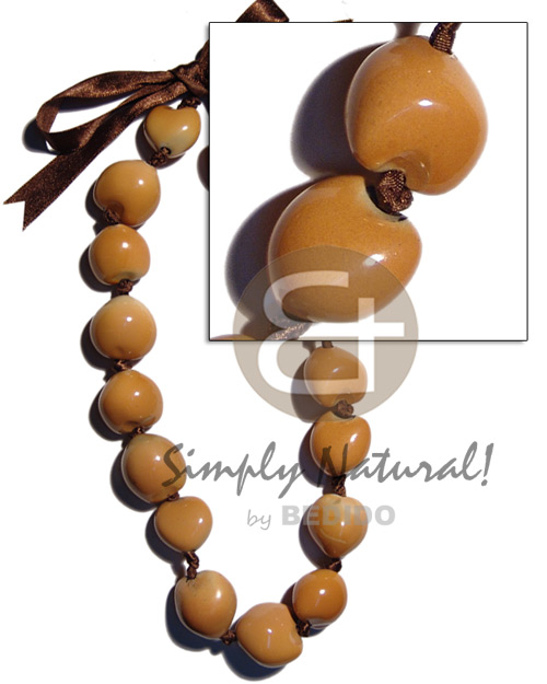 painted graduated kukui nuts  / golden tan ( 16 pcs. ) / adjustable ribbon - Kukui Necklace