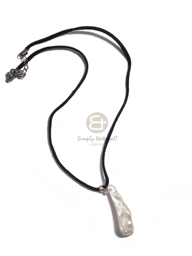 40mm  silver mouth pendant on black leather thong / 16in - Natural Earth Color Necklace