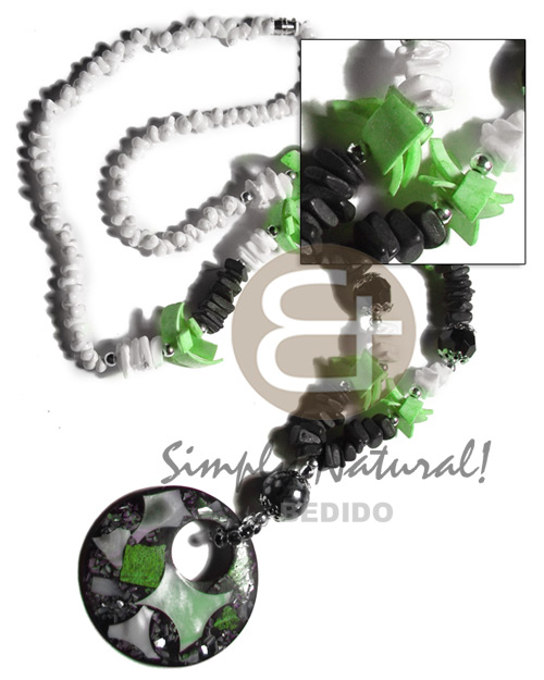 black coco sq. cut / white rose sq. cut, neon green carazy cut and white mongo shells combination  45mm (18mm inner hole) round black resin  laminated shell chips and 15mm brownlip mosaic ball / 25in  barrel lock - Necklace with Pendant