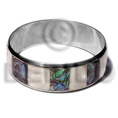 laminated inlaid paua /hammershell nat. white alt. in 1 inch  stainless metal / 65mm in diameter - Shell Bangles