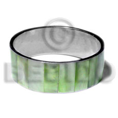 laminated neon green hammershell in 1 inch  stainless metal / 65mm in diameter - Shell Bangles