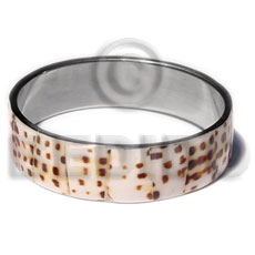 laminated cowrie shell  in 3/4 inch  stainless metal / 65mm in diameter - Shell Bangles