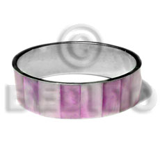 laminated pink hammershell in 3/4 inch  stainless metal / 65mm in diameter - Shell Bangles