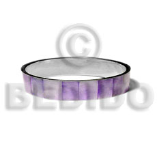 laminated lavender hammershell in 1/2 inch  stainless metal / 65mm in diameter - Shell Bangles
