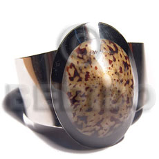 haute hippie 38mmx23mm metal cuff bangle  60mmx42mm laminated oval limpit shell in black resin - Shell Bangles