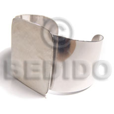 haute hippie 40mmx30mm metal cuff bangle  rectangular 48mmx40mm laminated capiz shell - Shell Bangles