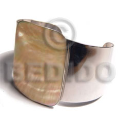 haute hippie 40mmx30mm metal cuff bangle  rectangular 48mmx40mm polished brownlip shell - Shell Bangles