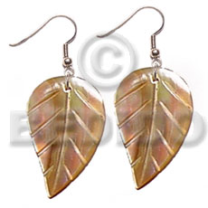 Dangling 35mmx30mm brownlip leaves Shell Earrings