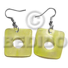 dangling 35mm square hammershell / yellow - Shell Earrings