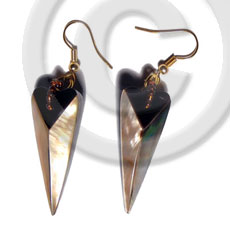 Dangling 38mmx15mm laminated pointed multi-sided Shell Earrings