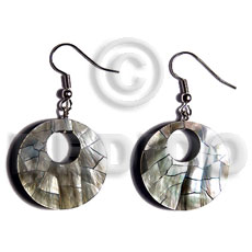 dangling 35mm round blacklip cracking in resin backing  15mm hole - Shell Earrings