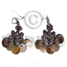 dangling 5 pcs. 10mm round brownlip in  oxidized metal - Shell Earrings