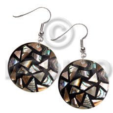 dangling flat round 35mm black resin  laminated  blacklip chips combination - Shell Earrings