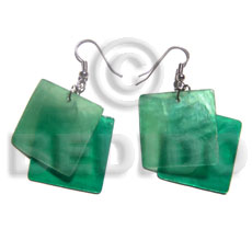 Dangling "square 30mm laminated green Shell Earrings