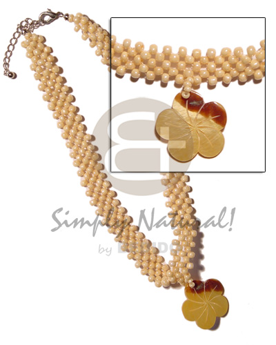 35mm MOP flower  skin on beige glass beads flat choker - Shell Necklace