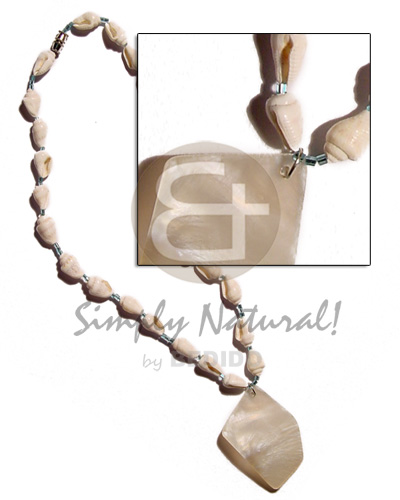nassa white  glass beads  40mm nat. hammershell freeform pendant - Shell Necklace
