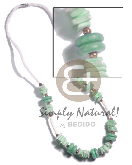 white rose in pastel green  7-8mm coco Pokalet combination and white glass beads - Shell Necklace