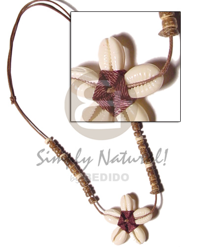 double sided sigay choker in wax cord  4-5mm coco Pokalet. nat. brown/bleach - Shell Necklace