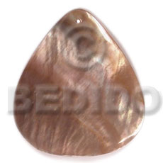 40mmx34mm brownlip rounded teardrop Shell Pendant
