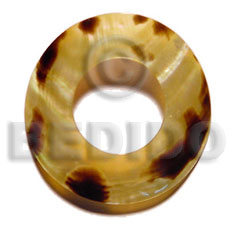 Brownlip tiger donut 40mm Shell Pendants