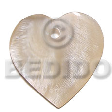 40mm heart hammershell - Shell Pendants