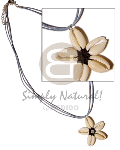 flower sigay  black center cloth on blue double cord - Sigay Necklace