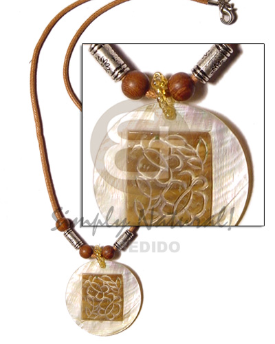 45mm round hammershell  skin/wood beads - Surfer Necklace