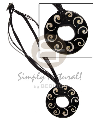 60mm black round resin Teens Necklace
