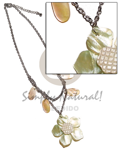 45mm hammershell flower pendant in metal chain  dangling MOP 20mm shells - Teens Necklace