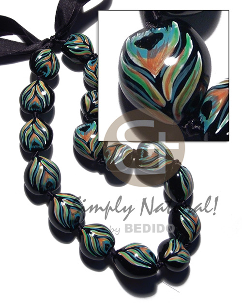 kukui seeds in animal print / peacock / 14 pcs. / in adjustable ribbon  the maximum length of 36in - Teens Necklace