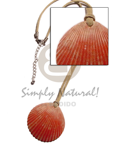 clam red palium pigtim shell pendant in leather thong - Unisex Necklace