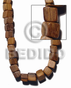 "robles" slide cube 12mmx12mm / 33 pcs. per 16 in. str. - Wood Beads