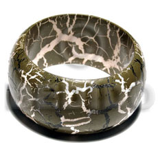 nat. wood bangle in olive green crackle painting ht=40mm thickness=10mm inner diameter=65mm - Wooden Bangles