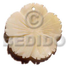 40mm kabibe shell flower Carved Pendants