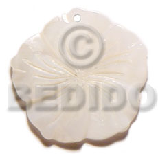 35mm kabibe flower Carved Pendants