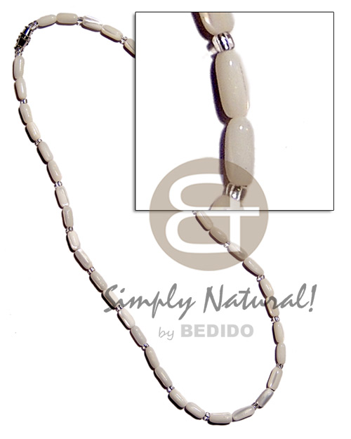Troca oval Choker Necklace