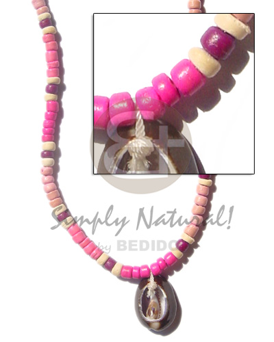 hand made 4-5mm coco pukalet in pink Choker Necklace