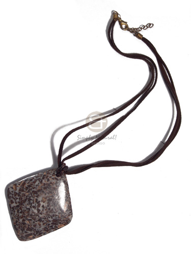 hand made 75mmx65mm diamond coco chips in Chunky Necklace